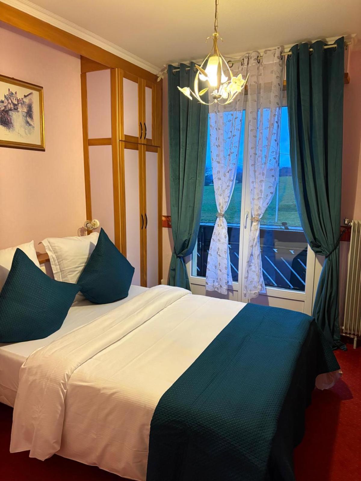 Hotel L'Oree Des Roches Saales Ngoại thất bức ảnh