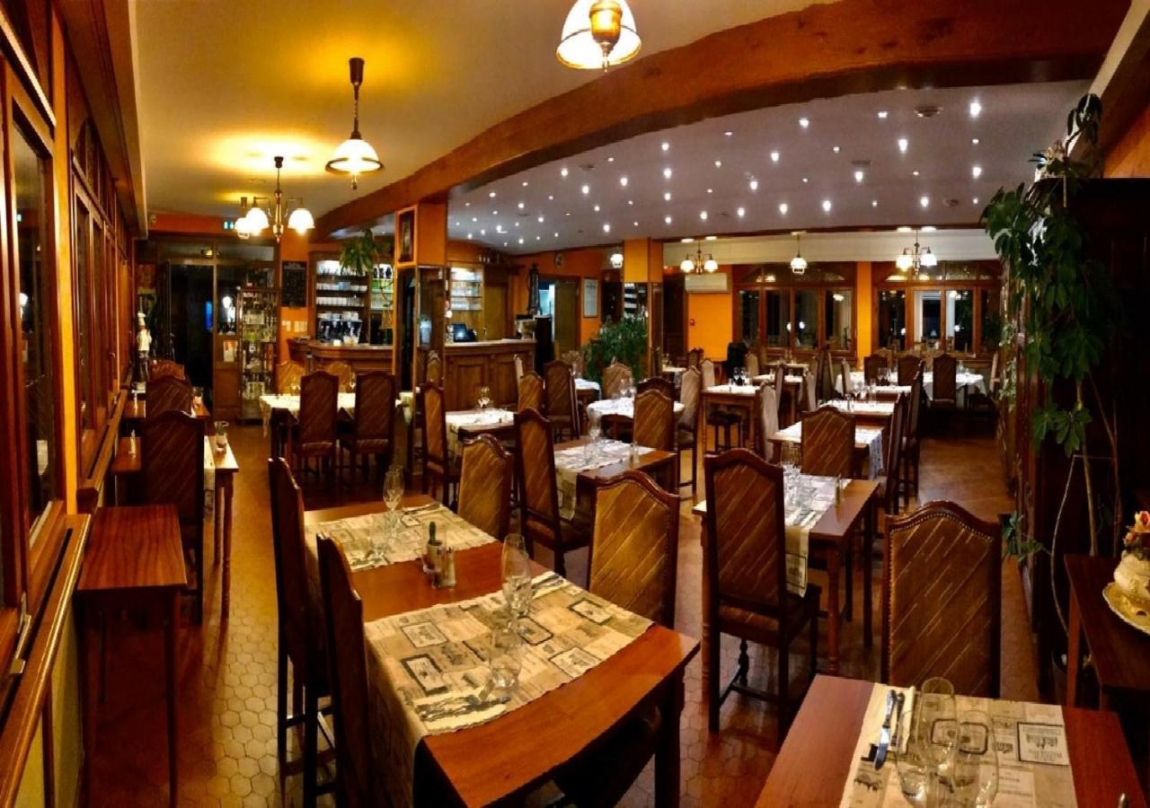 Hotel L'Oree Des Roches Saales Ngoại thất bức ảnh